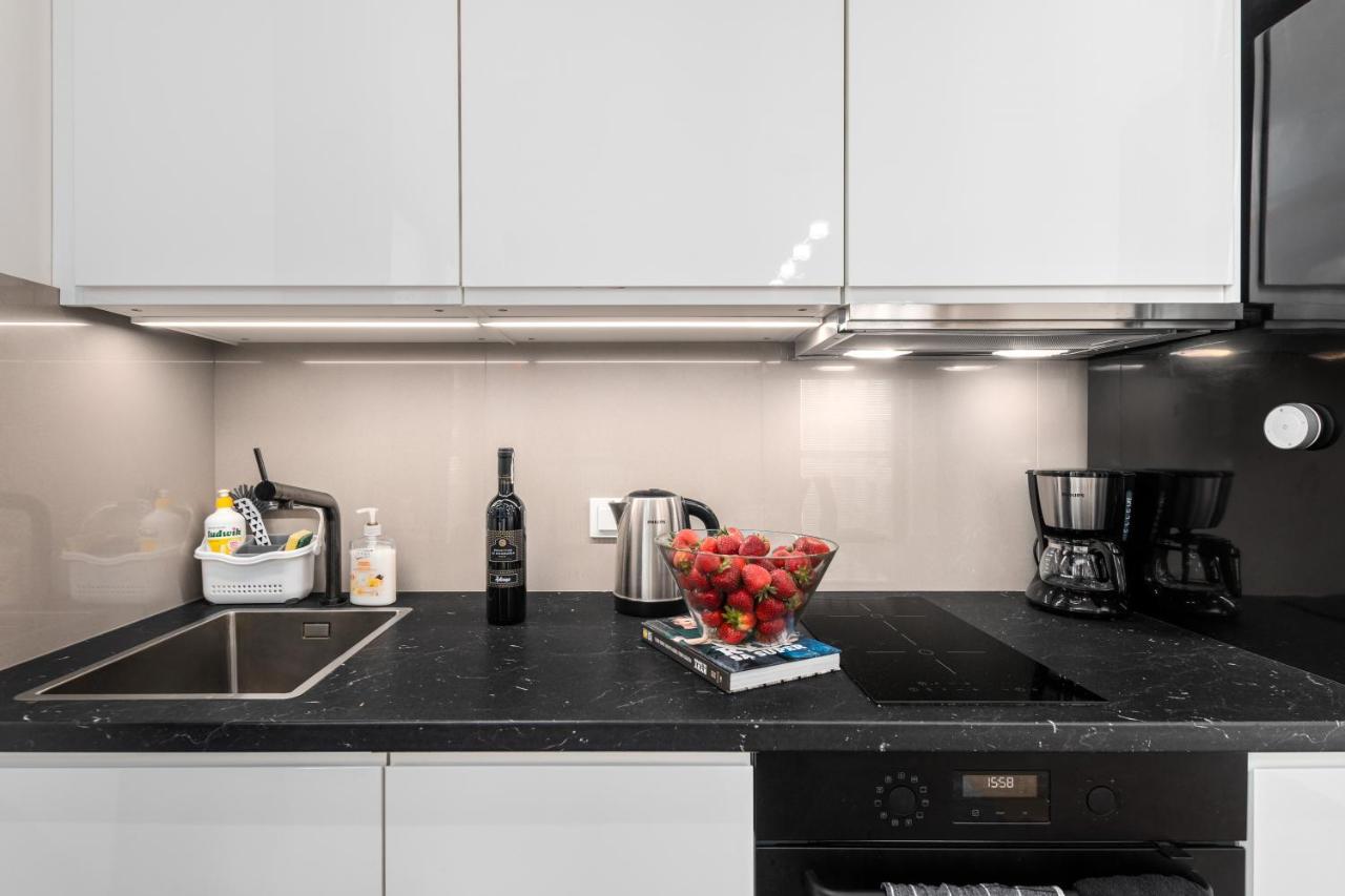 Bg Apartments Grzybowska วอร์ซอ ภายนอก รูปภาพ
